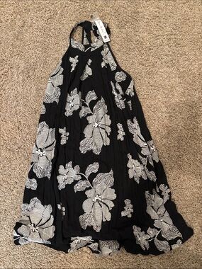 Willow & Clay Black Floral Halter Dress